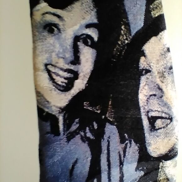 TIE 100% SILK  AUTHENTIC "SINGIN IN THE RAIN"   Made in USA 1980's VINTAGE - Picture 8 of 10